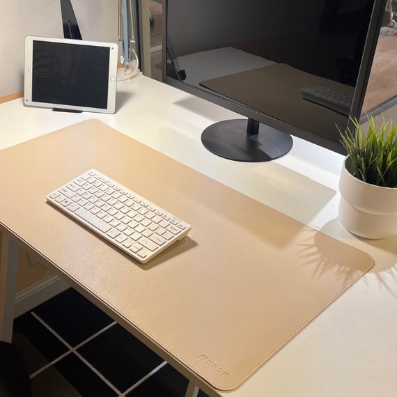 Eco friendly Desk Pad Customizable Waterproof Vegan Desk Mat for