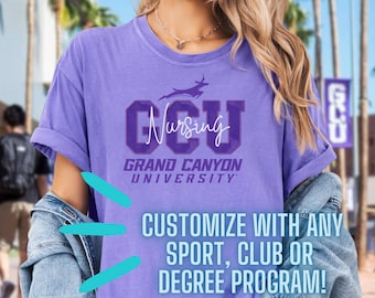 GCU Grand Canyon University Anpassad T-shirt för omvårdnadsteknik Fotboll Sport IT Julexamen Födelsedagspresent till honom och henne