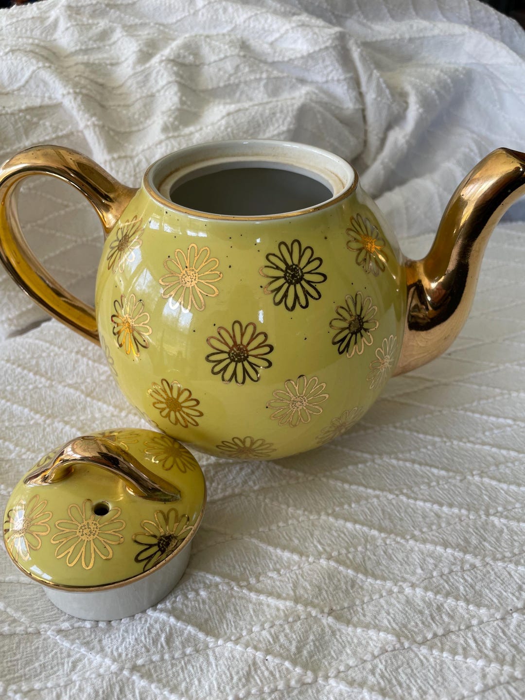 Vintage Hall China Yellow Daisy 8 Cup Teapot Made in USA - Etsy