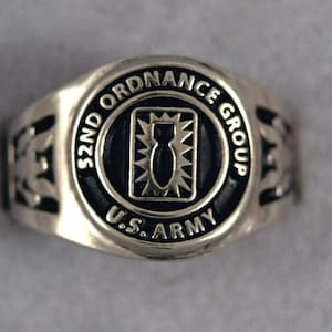 52nd Ordnance Group insignia ring US Army EOD unit ring