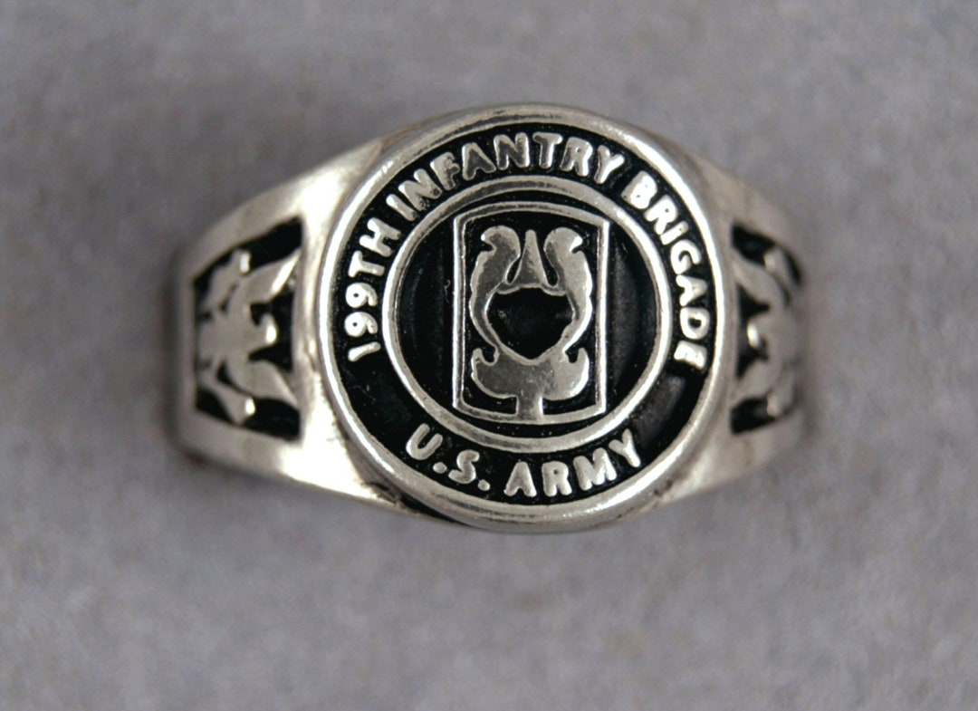Military Insignia Rings 199th Infantry Brigade Insignia Ring the Redcatchers Signet Unit Ring ...