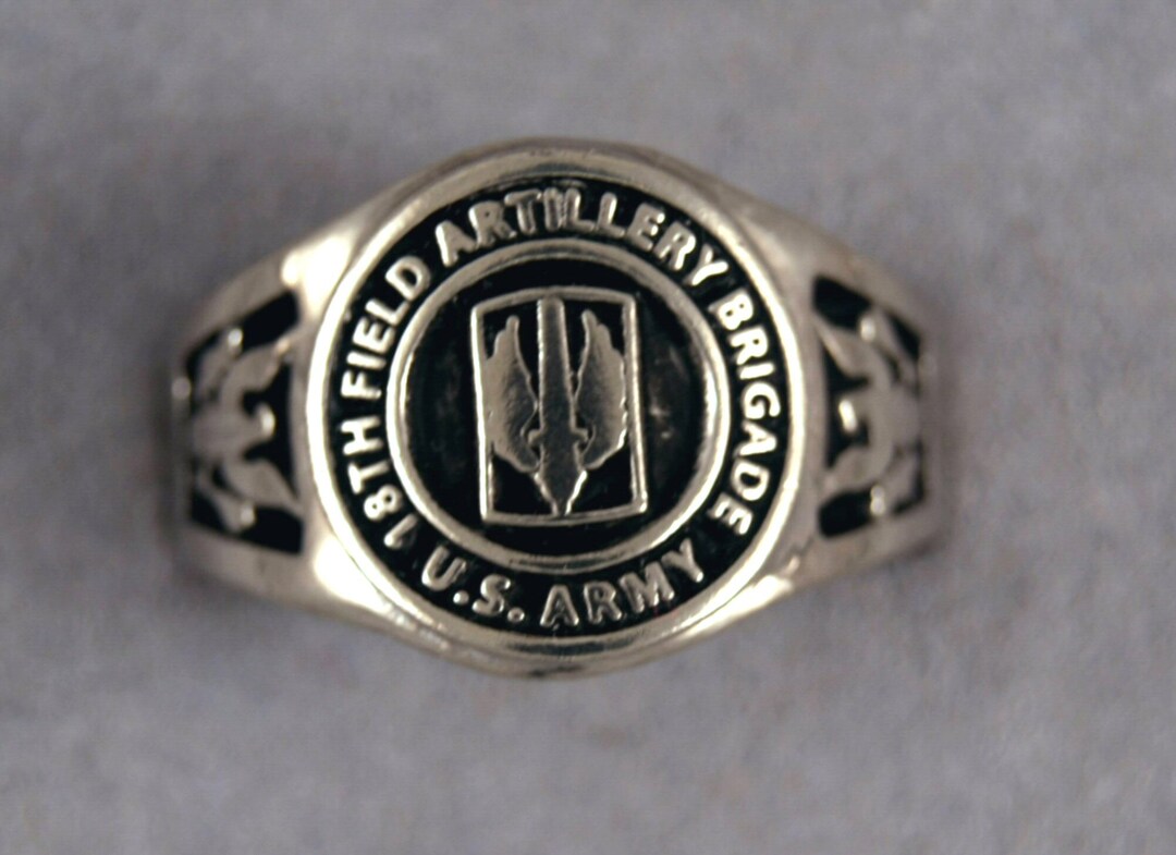 18th Field Artillery Brigade Insignia Ring the Steel Brigade Ring