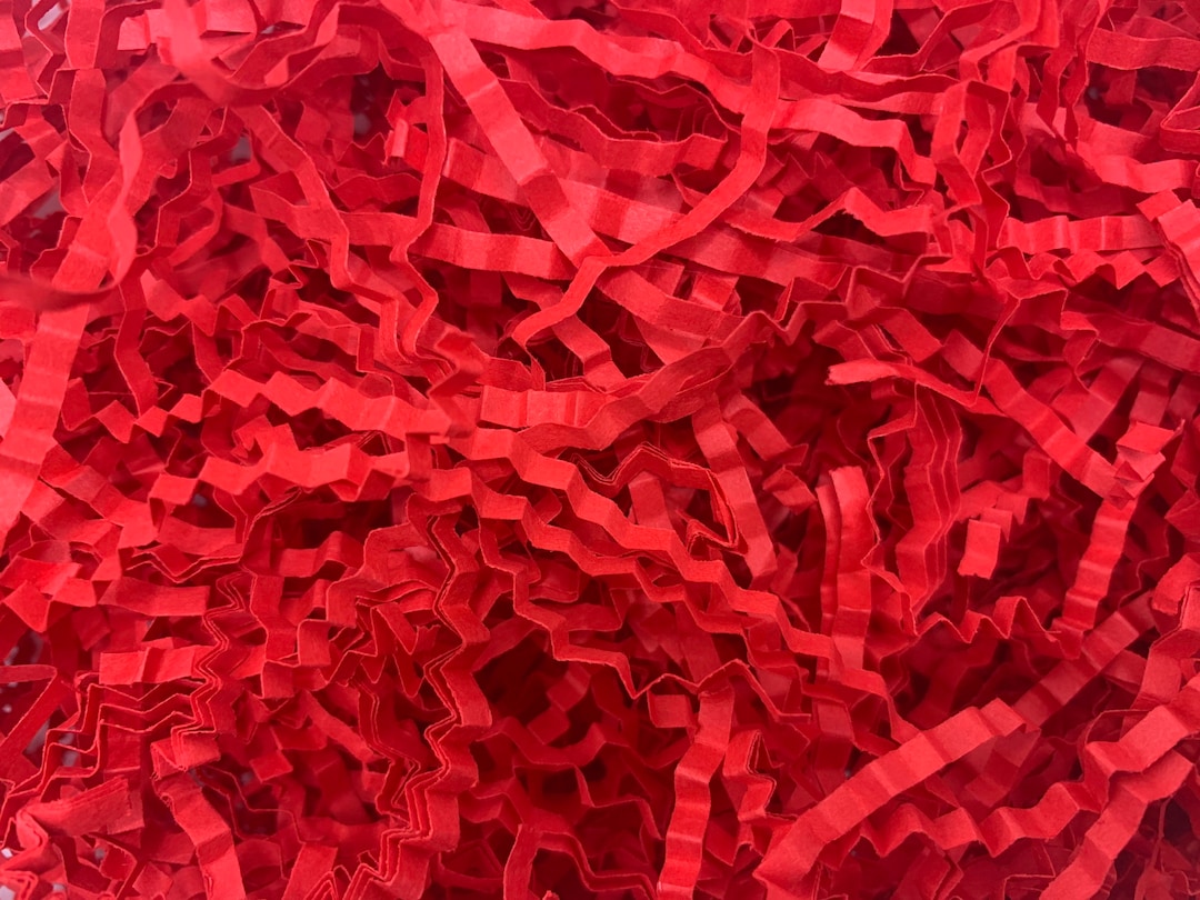 Eco Friendly Red Kraft Crinkle Paper, Box Filler Shredded Paper