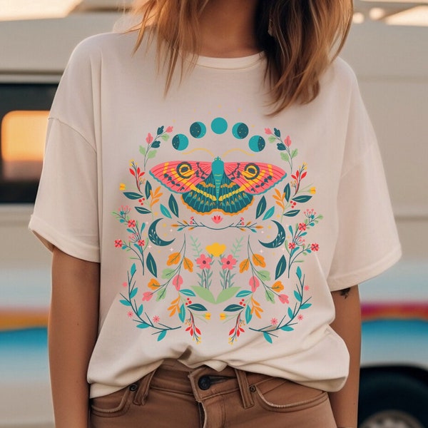 Celestial Luna Moth Moon Phase T-Shirt | Gift For Hippie, Magical/Mystical/Nature Lover | Oversized Tee | Cottagecore Folk Boho Aesthetic
