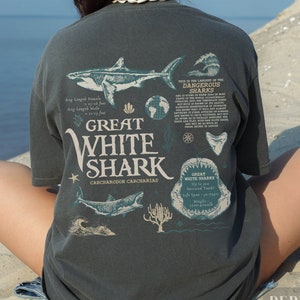 Retro Great White Shark T-Shirt Retro Great White Shark T-Shirt