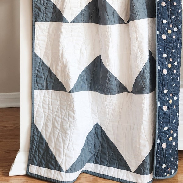 Modern Triangle Quilt, Toddler Blanket, Space Quilt