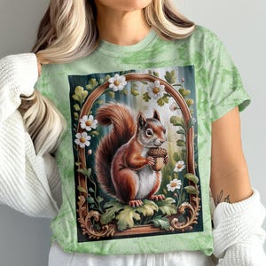 Camiseta de ardilla adorable, camiseta vintage de naturaleza, regalo para amantes de los animales, camiseta de criatura del bosque, animal del bosque ilustrado, ardilla amante de las bellotas