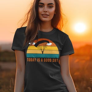 Hoje é um bom dia paraquedismo camiseta, moletom com capuz ou regata, camisa de paraquedas retrô Sunset, presente paraquedista