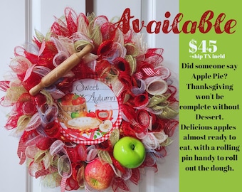 Fall wreath, Pie Door Hanger, Apple wreath, Red Wreath, Gold Wreath, Sweet Autumn wreath, Thanksgiving Wreath.