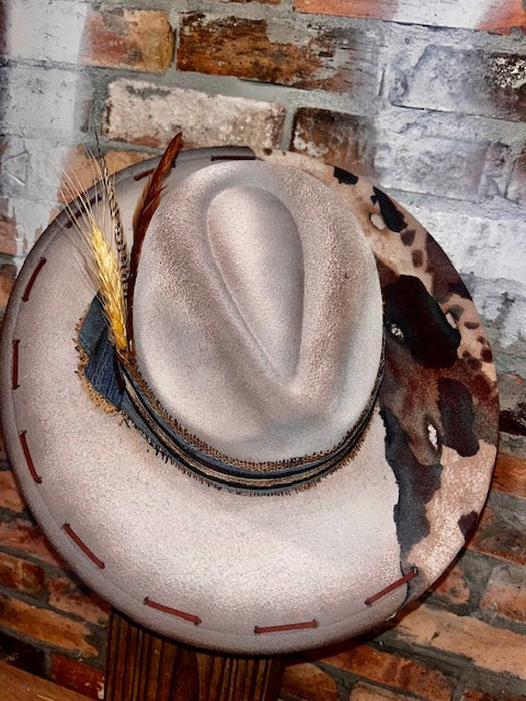 Custom Burned Brown Rancher Cowgirl Hat **lainey Wilson hat**feathers**playing cards**designer**rodeo**vintage**boho**western hat**festival