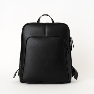 Olivia Backpack • Vegan Leather Backpack • Women's Backpack • Backpack for Laptop • Daily Backpack • School Backpack • Travel Backpack