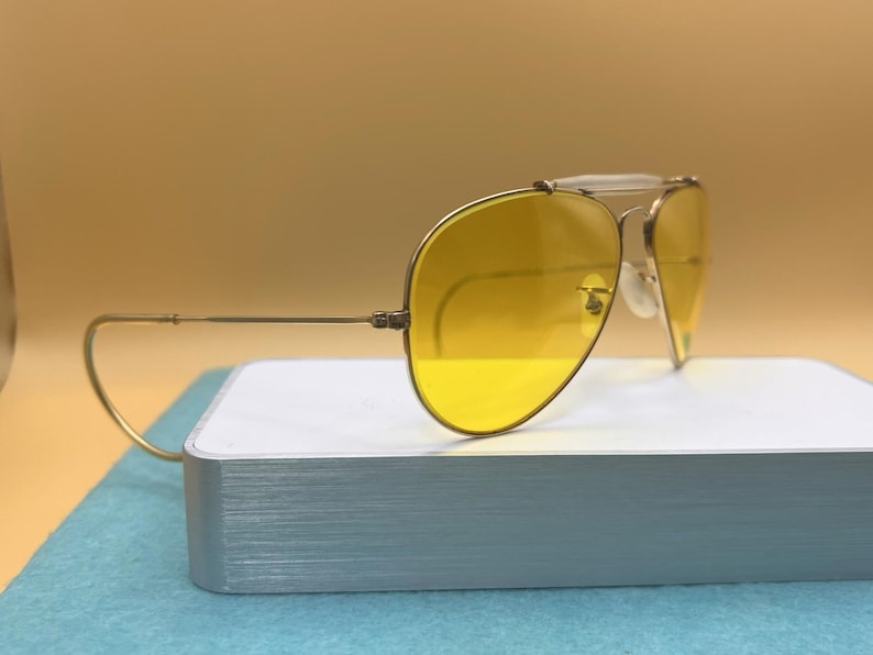 1960's 58MM USA B&L RAY-BAN 12K-GoldF Kalichrome aviator sunlgasses image 2