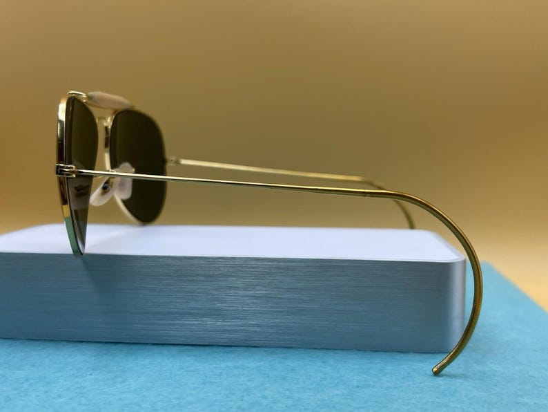 Hergestellt in den USA Ray-Ban Bausch & Lomb 1980's Gold Avaitor Glaslinse Bild 3