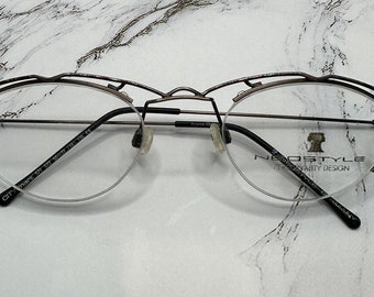 Vintage Neostyle City Smart Women's Eyewear- Rimless- 50-22-135- New Old Stock