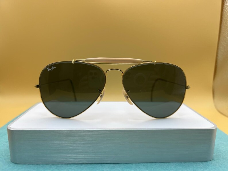 Hergestellt in den USA Ray-Ban Bausch & Lomb 1980's Gold Avaitor Glaslinse Bild 2