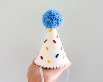 White Linen Confetti Party Hat: Boy Pom Pom Cake Smash Headwear, Baby Birthday Headband confetti sprinkle party hat