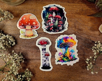 Adesivo de vinil em formato de cogumelo, estilo cottagecore, com tema de criatura da floresta.