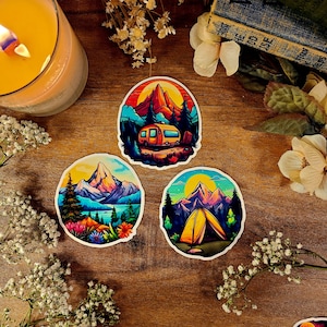 Adhesivo de vinilo para aventuras de camping: Bosque, montaña, exteriores