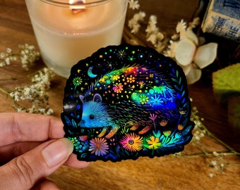 Pegatina de vinilo holográfica de erizo: Noche de flores silvestres de bruja