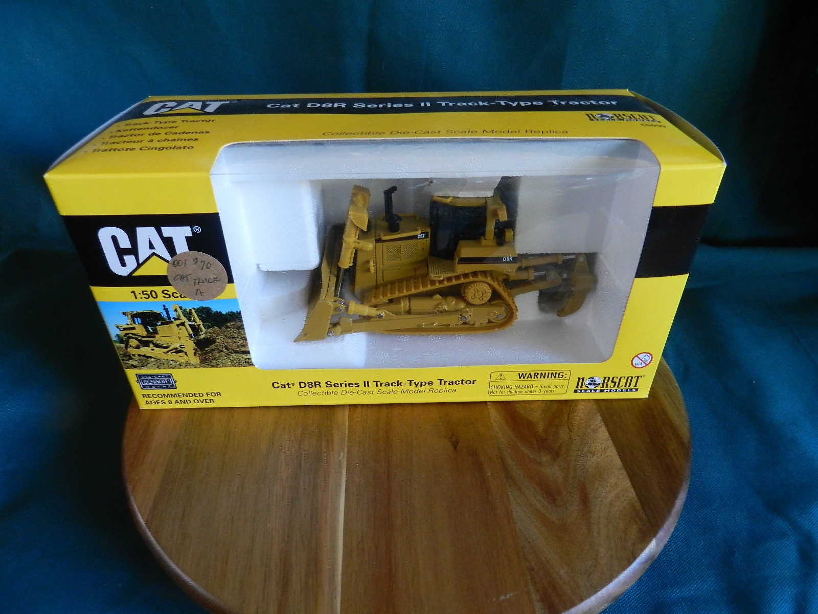 ミニカー Norscot CAT D8R 1/50 TRACK-TYPE TRACTOR Norscot Cat D8R 1/50 Track-Type Tractor | eBay