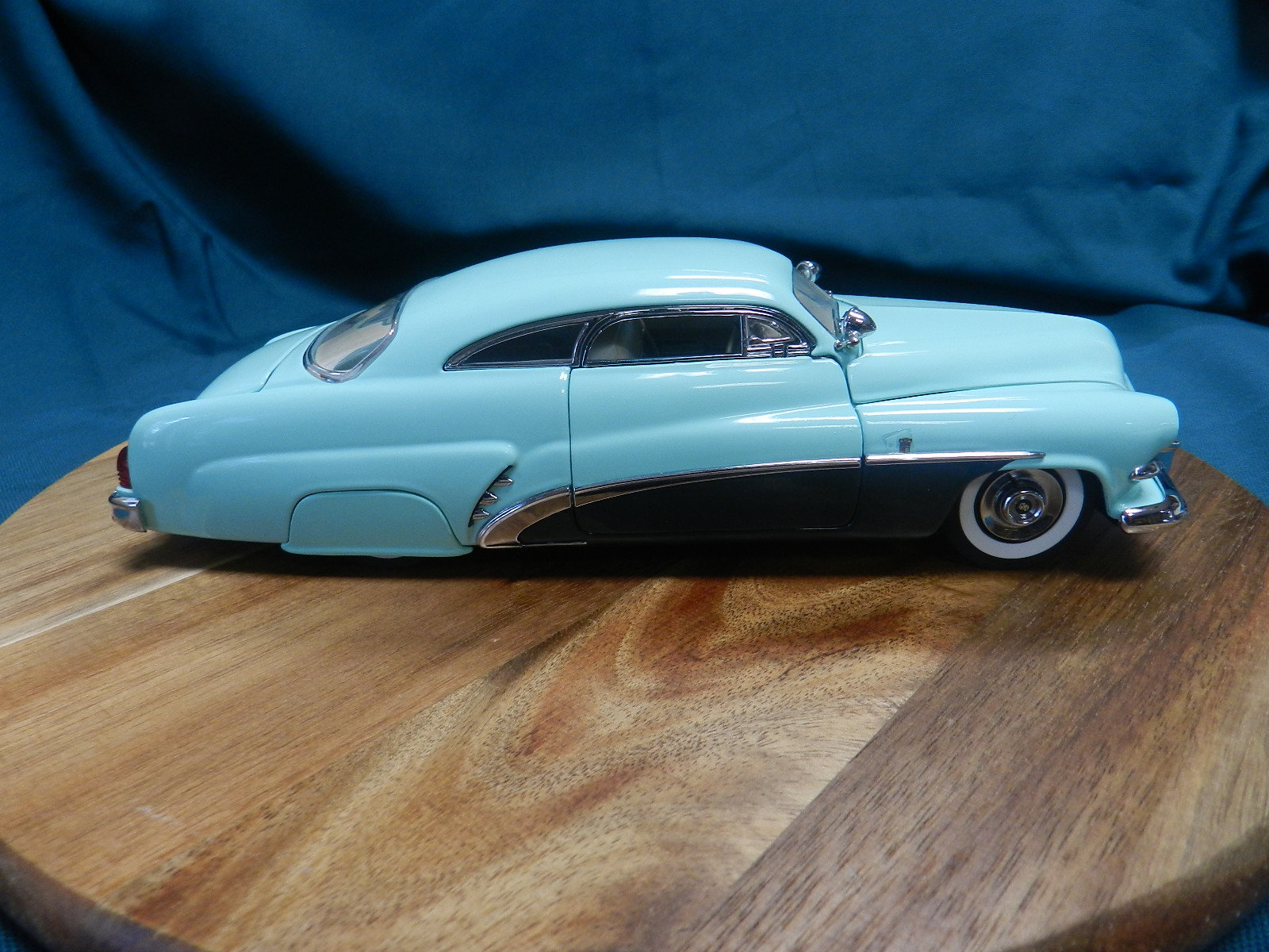 Danbury Mint Hirohata Merc 1951 Mercury Custom George Barris 1:24