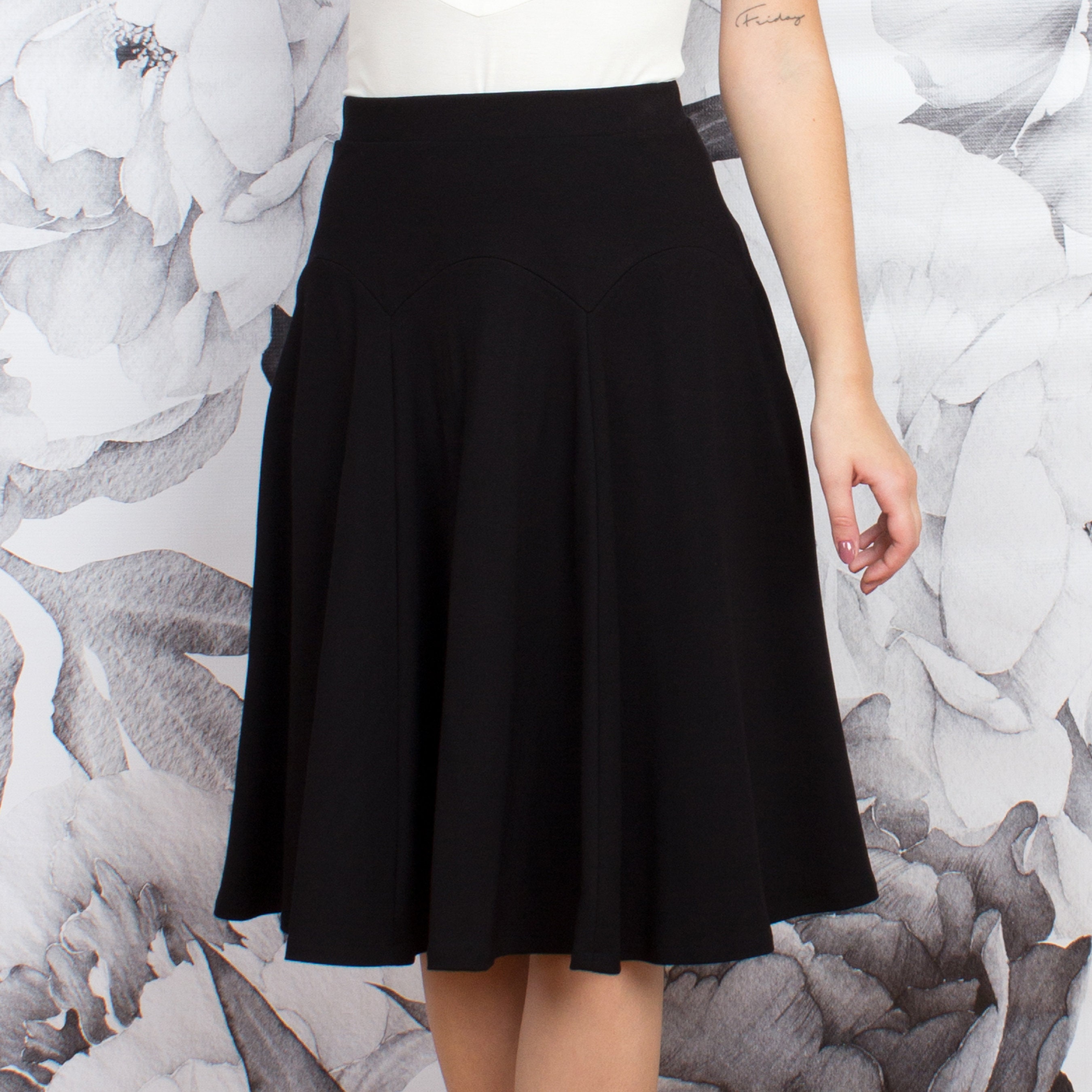 MINI SKIRT WITH SHAPED YOKE SEW IN LOVE