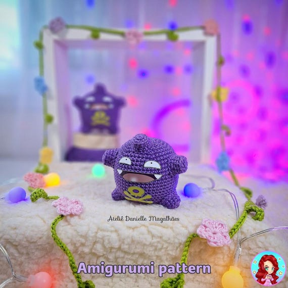 Poison Gas Ball Amigurumi Pattern – Fanmade Digital Crochet PDF Inspired by Classic Monsters