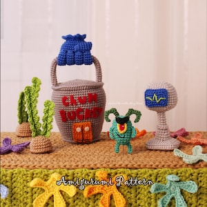 Mini Green Creature, Robot Companion & House – Inspired Amigurumi Pattern (Digital PDF)