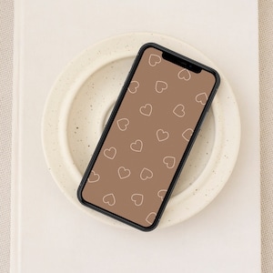 Braun Beige kleine Herzen iPhone Hintergrund, Valentinstag Wallpaper, ästhetischer Android Lock Screen, niedliches Herz-Muster Handy-Hintergrund