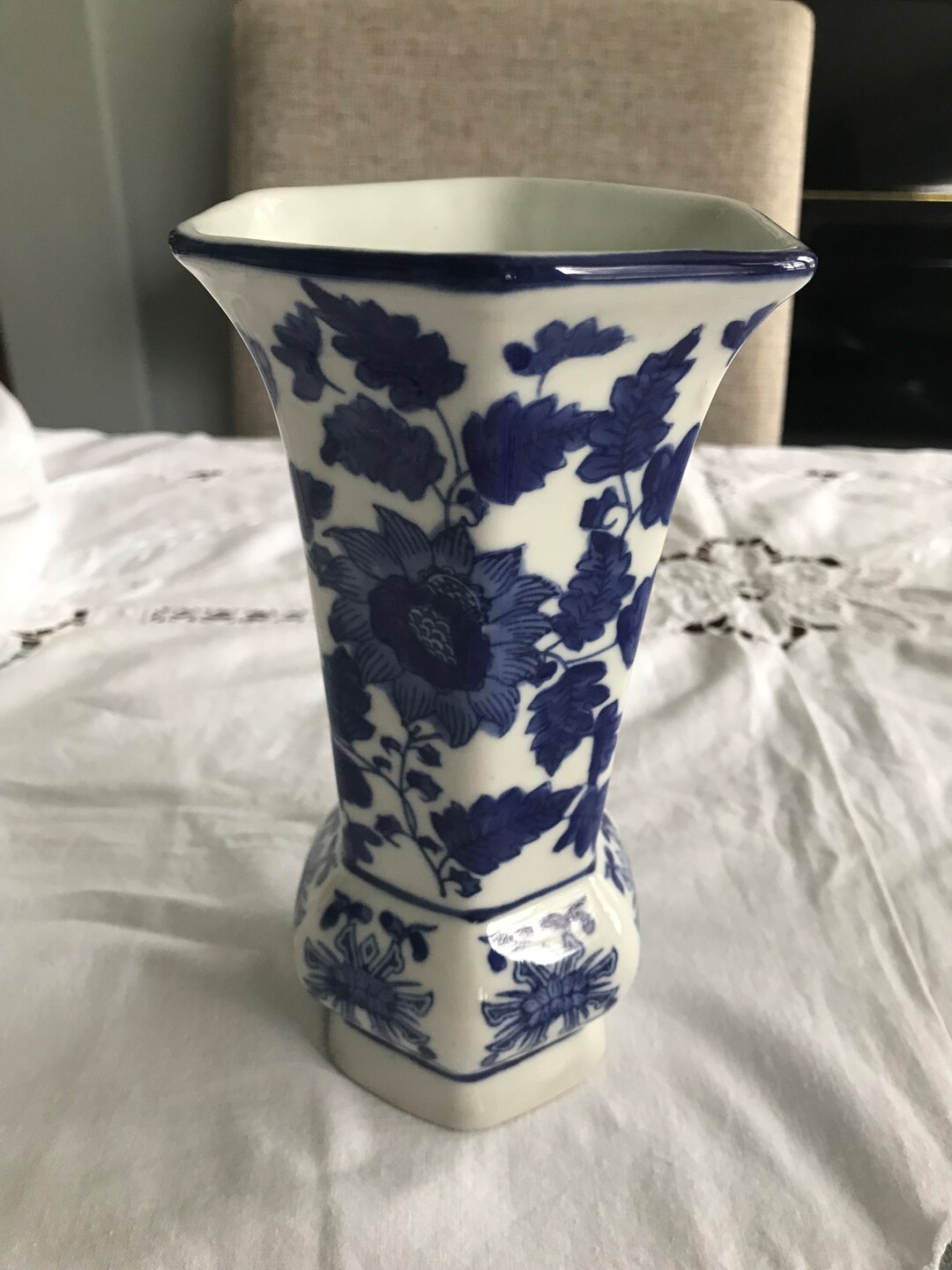 Vintage Chinese Blue and White Floral Vase - Etsy