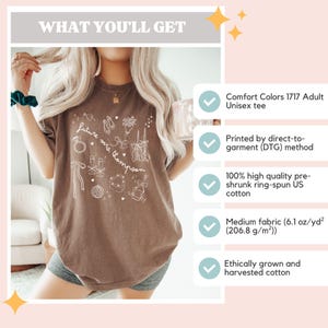 Puede incluir: Camiseta unisex Comfort Colors marr&oacute;n con un dise&ntilde;o gr&aacute;fico blanco. El dise&ntilde;o incluye el texto "future mrs. thompson" e ilustraciones de boda. La camiseta est&aacute; hecha de algod&oacute;n de peso medio, de origen &eacute;tico.