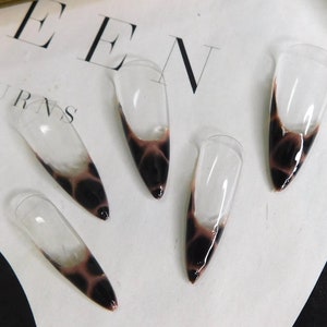 Cheetah Girl Press On Nail Set