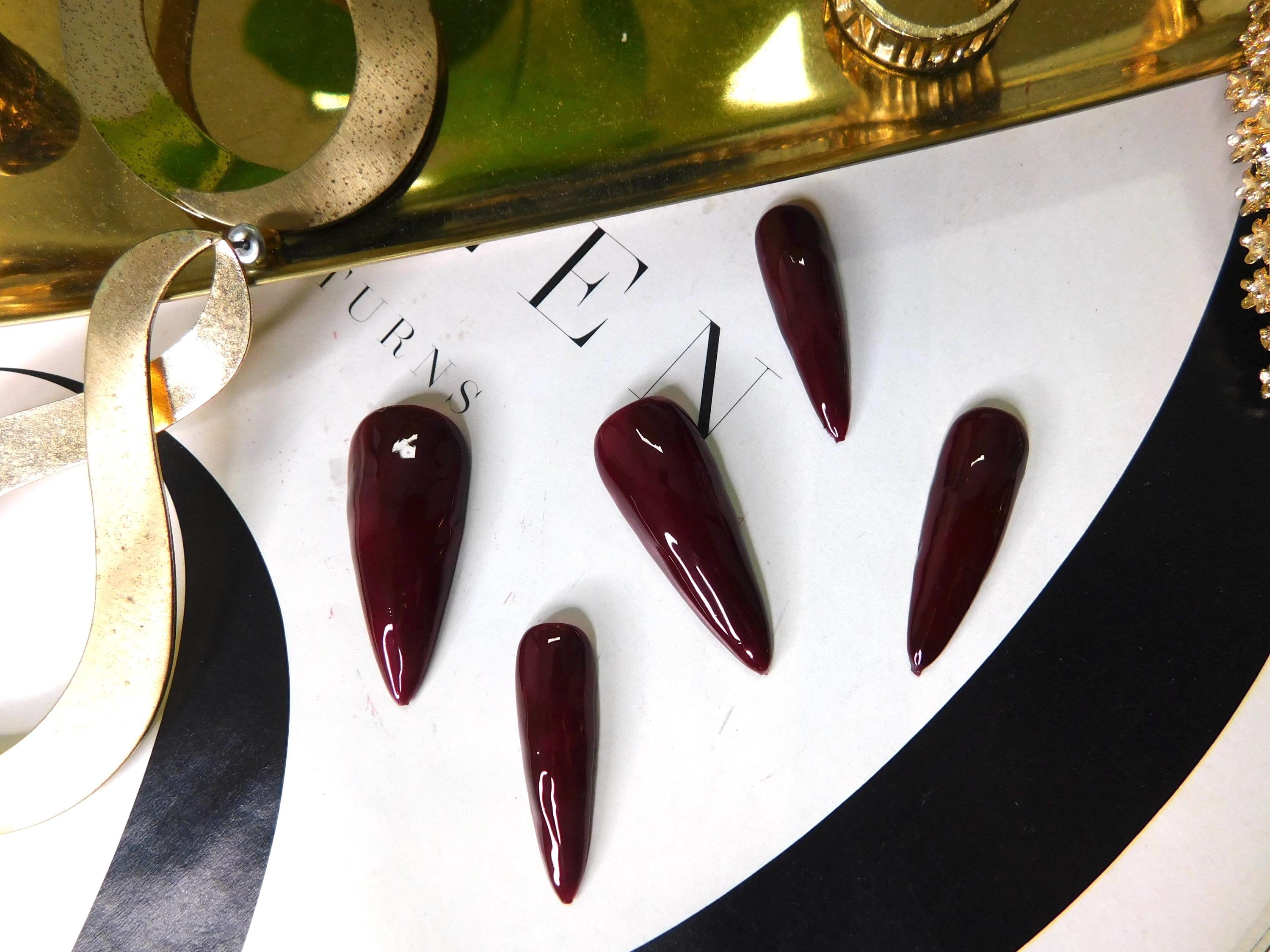 Weinrot Nagel Set