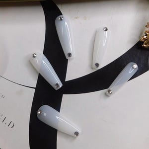 Silky White Nail Set