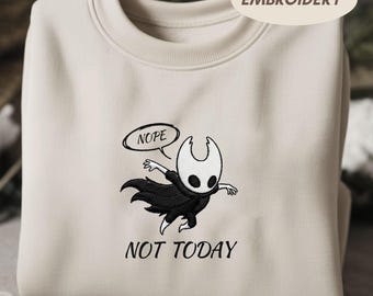 Embroidered Hollow Knight Sweatshirt, Retro Gaming Hollow Knight Tee Indie Game