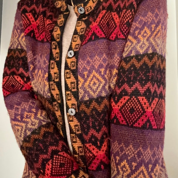Vintage Handmade Alpaca Wool Sweater, Vintage Sweater Handmade from Alpaca Wool Made in Peru, Vintage Alpaca Wool Sweater, Peruvian Sweater