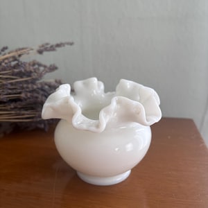 Vintage Milk Glass Bowl, Vintage Milk Glass Candy Dish with Ruffled Edge, Milk Glass Trinket Dish