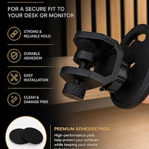 K&ouml;nnte beinhalten: Eine schwarze 3D-gedruckte Halterung mit einem Schraubspannmechanismus und zwei runden Klebepads. Der Text auf dem Bild lautet INCLUDED ADHESIVE PADS, FOR A SECURE FIT TO YOUR DESK OR MONITOR, STRONG & RELIABLE HOLD, DURABLE ADHESION, EASY INSTALLATION, CLEAN & DAMAGE FREE, PREMIUM ADHESIVE PADS, DESIGNED & 3D PRINTED IN CANADA, MADE WITH PREMIUM PLA-CF MATERIAL.