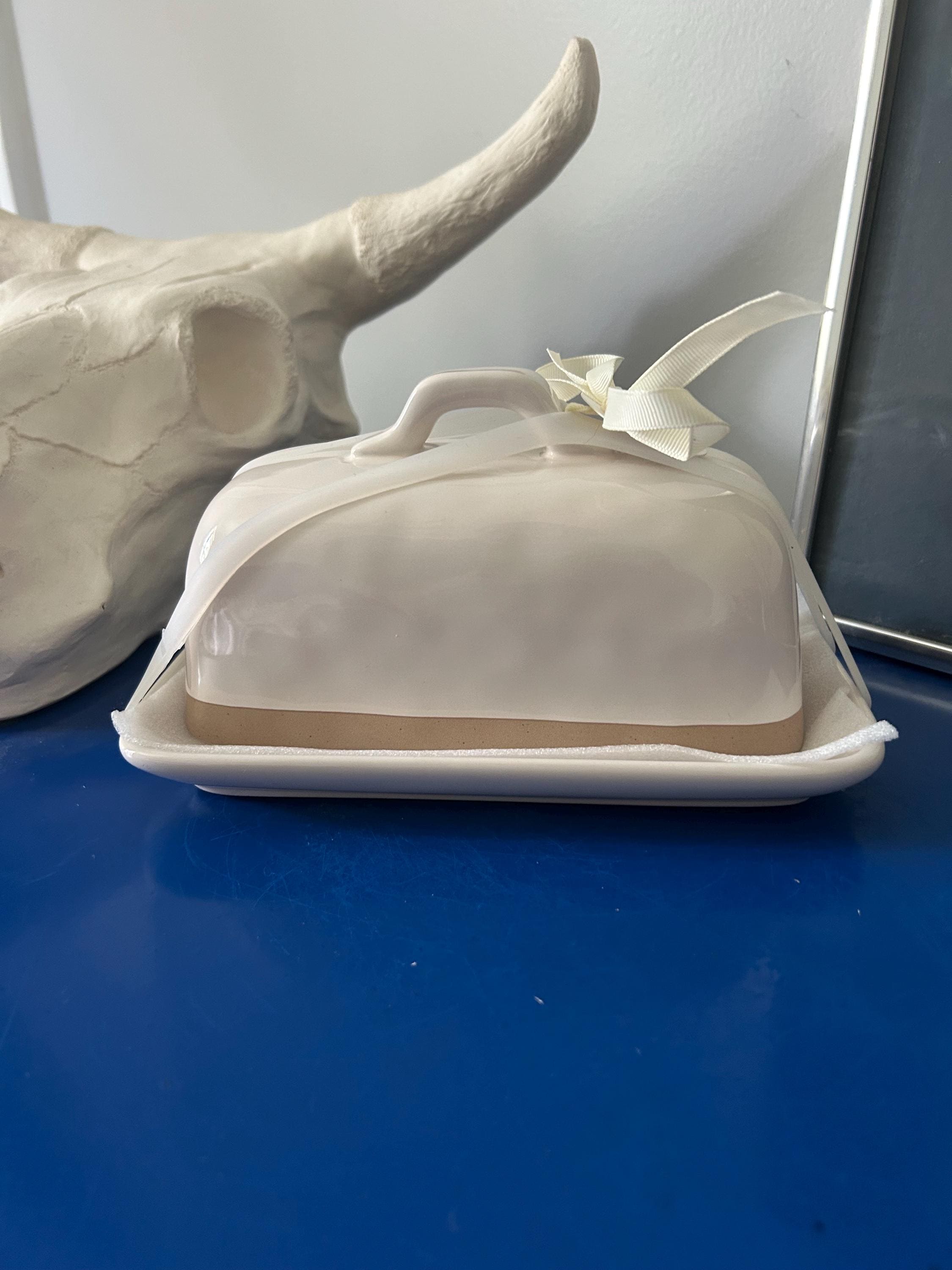Rae Dunn Large “butter” Butter Dish - Etsy display picture 1