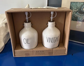 Rae Dunn Oil and Vinegar Cruet Set