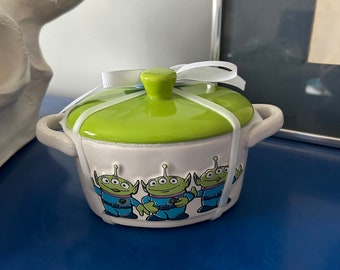 Rae Dunn Disney Pixar Toy Story Alien Prepare to Be Chosen Mini Baker Mini Pot Serving Dish with Topped Lid