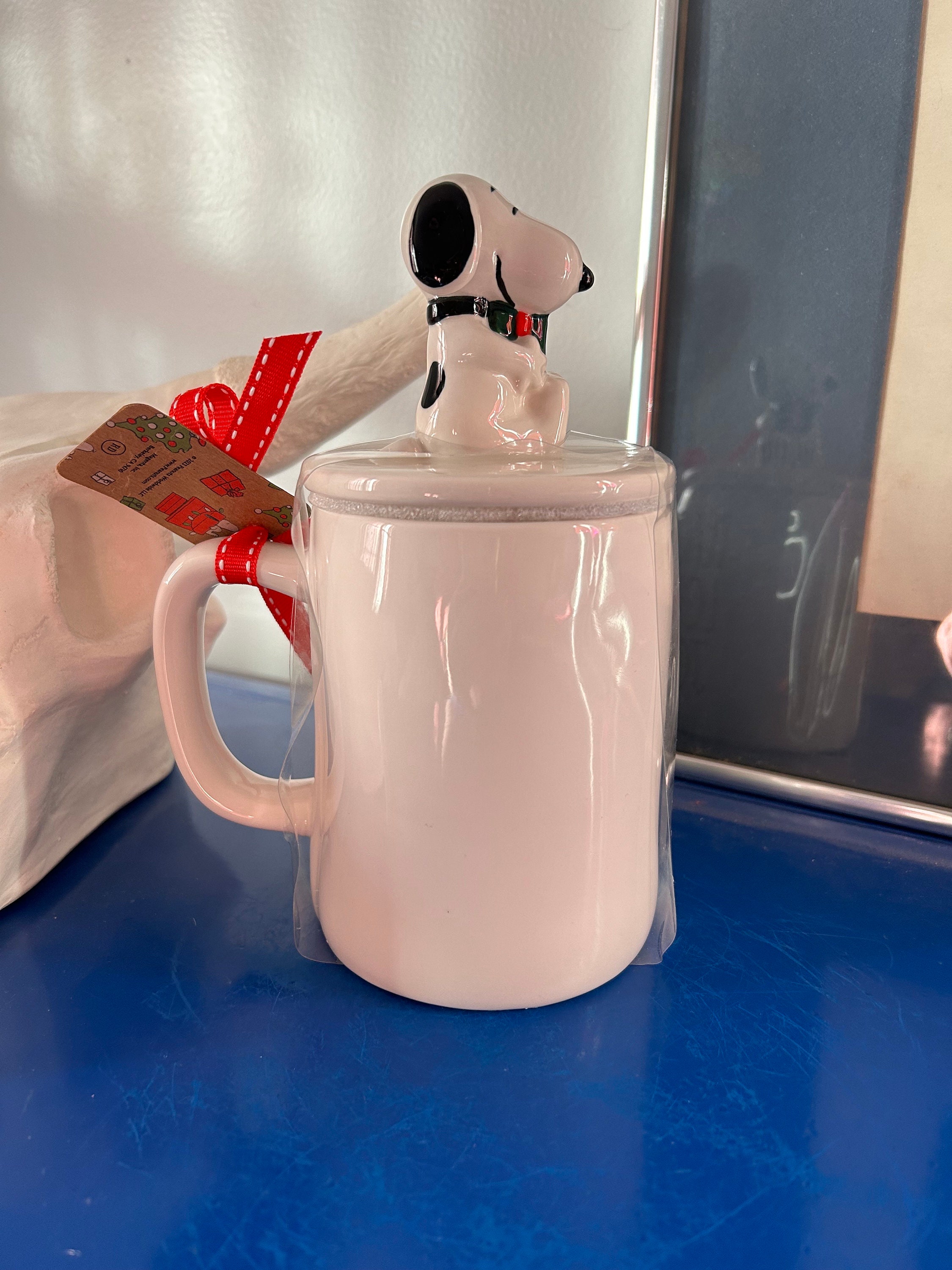 Rae Dunn Christmas Peanuts Charlie Brown Snoopy With Present Peace Love
