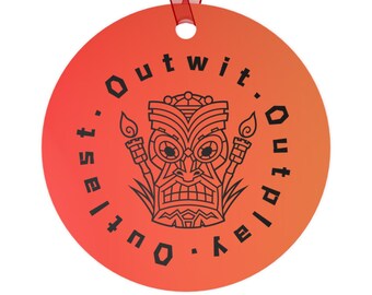 Adorno metálico del programa de televisión Survivor, diseño hecho por fans