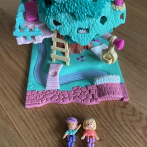 1994 Vintage Polly Pocket Tree House Complete