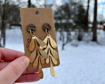 Gold leaf dangles | Brass leaves