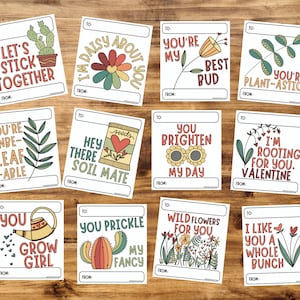 K&ouml;nnte beinhalten: Zehn druckbare Valentinstagskarten mit Pflanzenmotiv. Die Karten zeigen Illustrationen von Kakteen, Blumen und Bl&auml;ttern mit Wortspielen wie "Lass uns zusammenhalten" und "Du bist mein bester Kumpel".