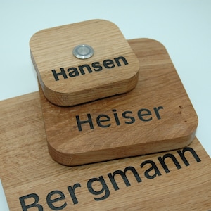 Wooden round oak bell sign with illuminated bell button 10 cm diameter
