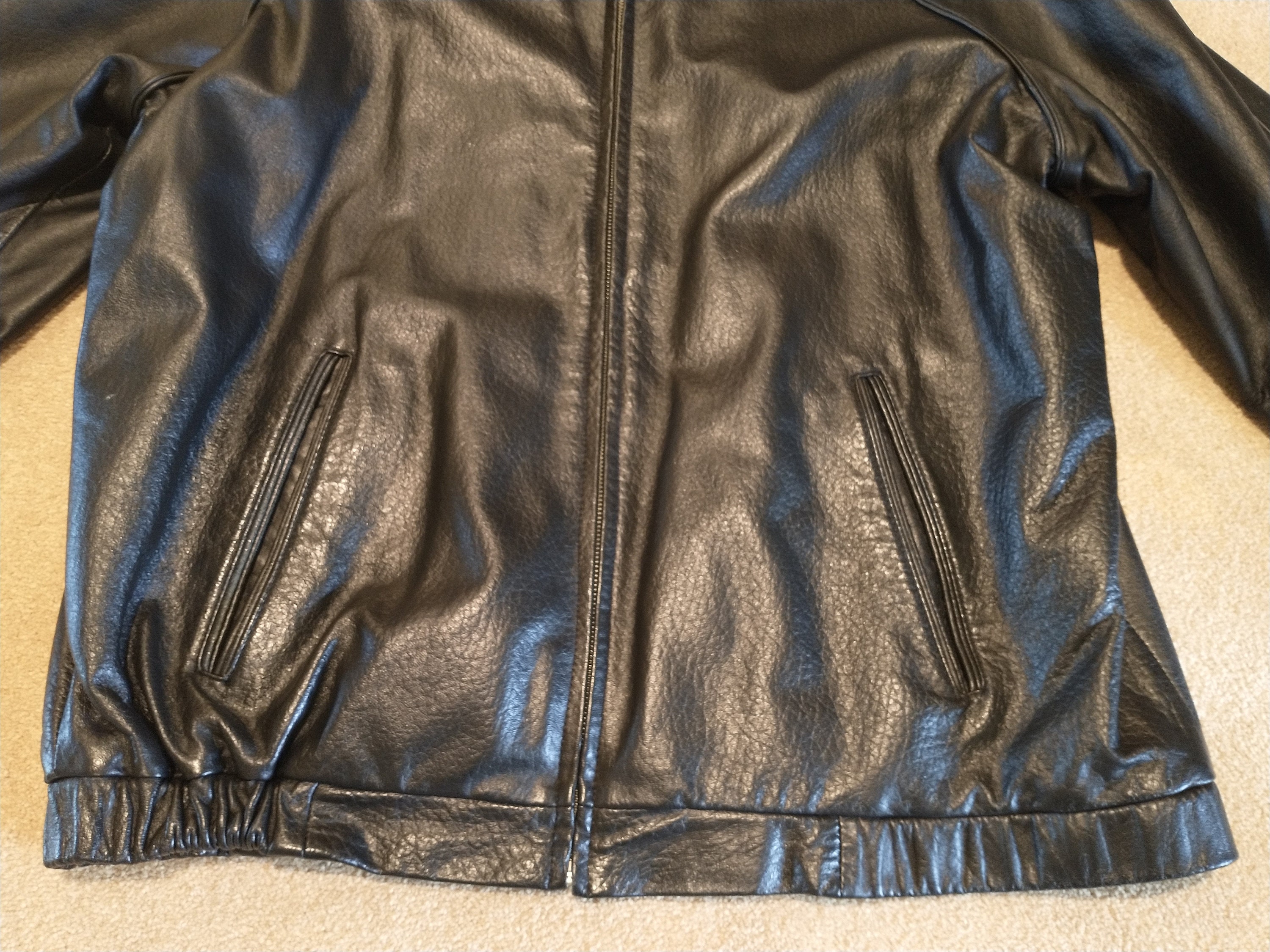 Vintage Collezione Men's Black Leather Light Bomber Jacket