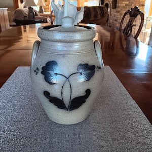 Vintage Rockdale Union Pottery Canister Floral Motif 1989