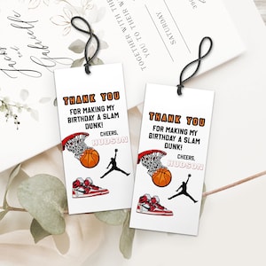 Plantilla de etiqueta de agradecimiento de cumpleaños de baloncesto imprimible y editable